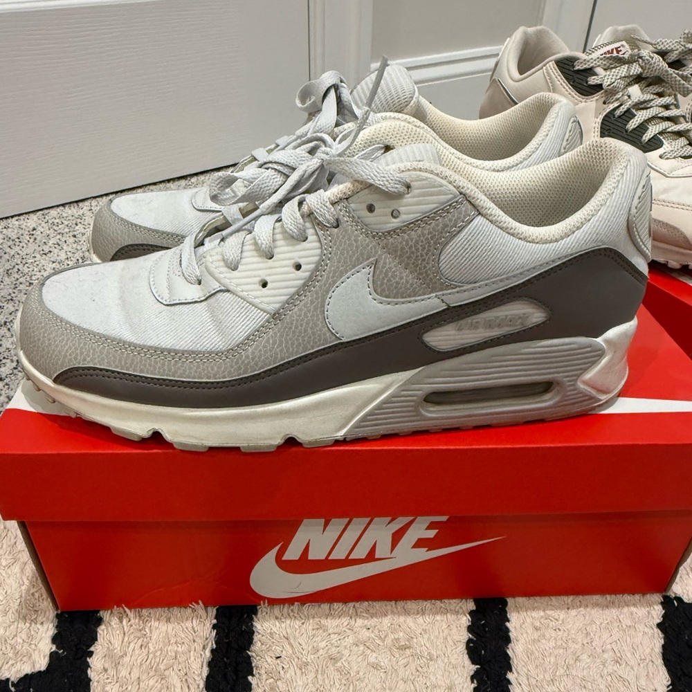 Nike Air Max 90
